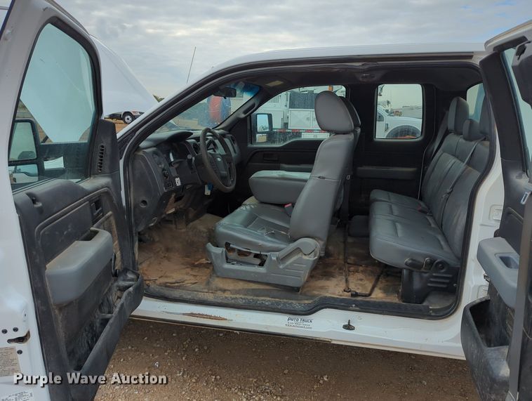 image for item LY9391 2013 Ford F150 XL  SuperCab pickup truck