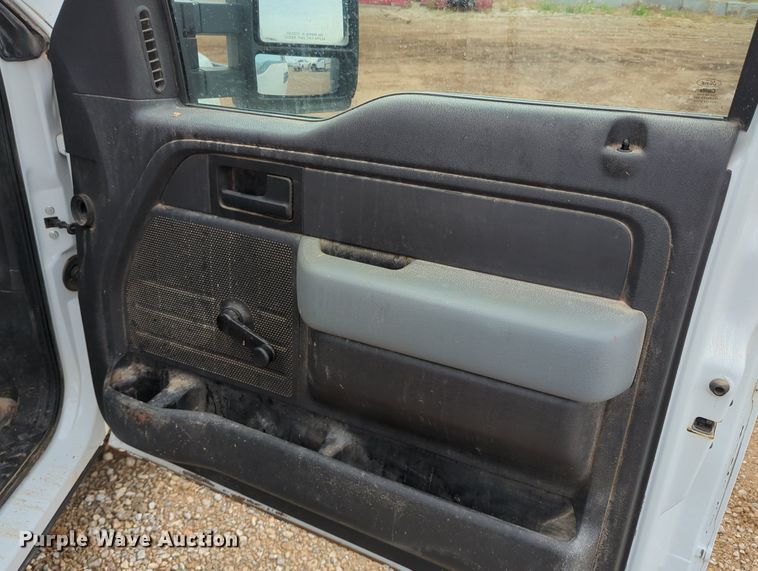 image for item LY9391 2013 Ford F150 XL  SuperCab pickup truck