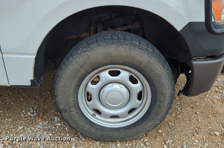 image for item LY9391 2013 Ford F150 XL  SuperCab pickup truck