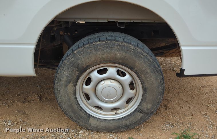 image for item LY9391 2013 Ford F150 XL  SuperCab pickup truck