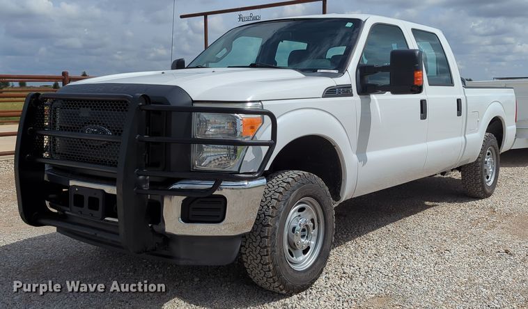 image for item LY9392 2013 Ford F250 Super Duty XL  Crew Cab pickup truck