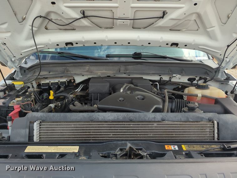 image for item LY9392 2013 Ford F250 Super Duty XL  Crew Cab pickup truck