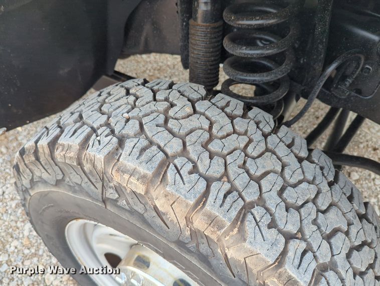 image for item LY9392 2013 Ford F250 Super Duty XL  Crew Cab pickup truck