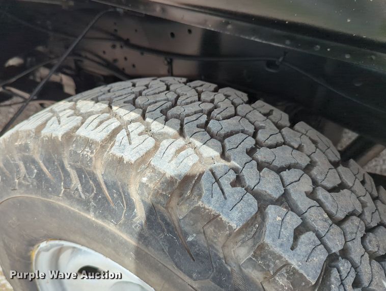 image for item LY9392 2013 Ford F250 Super Duty XL  Crew Cab pickup truck