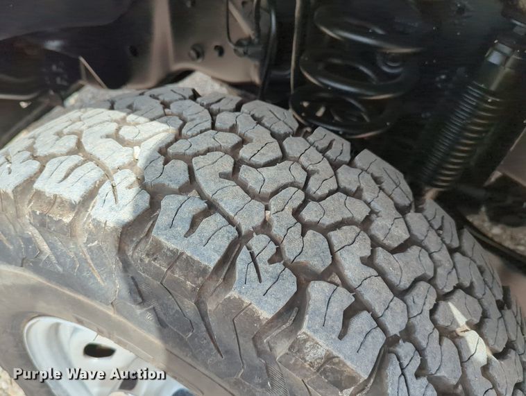 image for item LY9392 2013 Ford F250 Super Duty XL  Crew Cab pickup truck