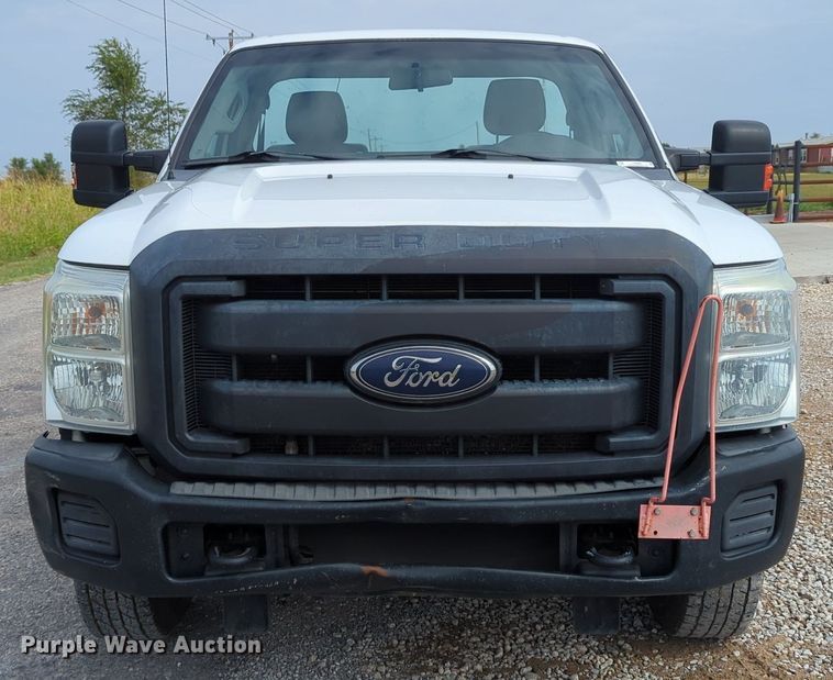 image for item LY9394 2014 Ford F250 Super Duty XL  pickup truck