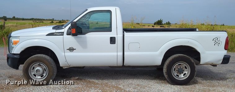 image for item LY9394 2014 Ford F250 Super Duty XL  pickup truck