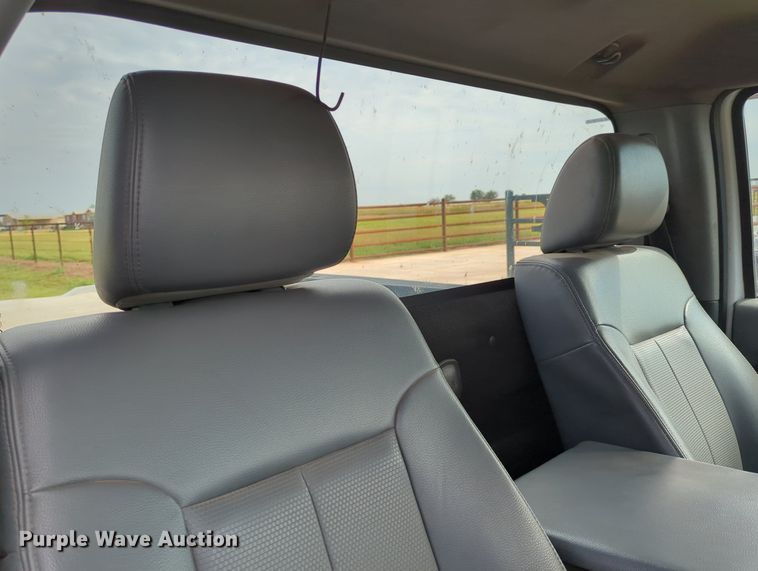 image for item LY9394 2014 Ford F250 Super Duty XL  pickup truck