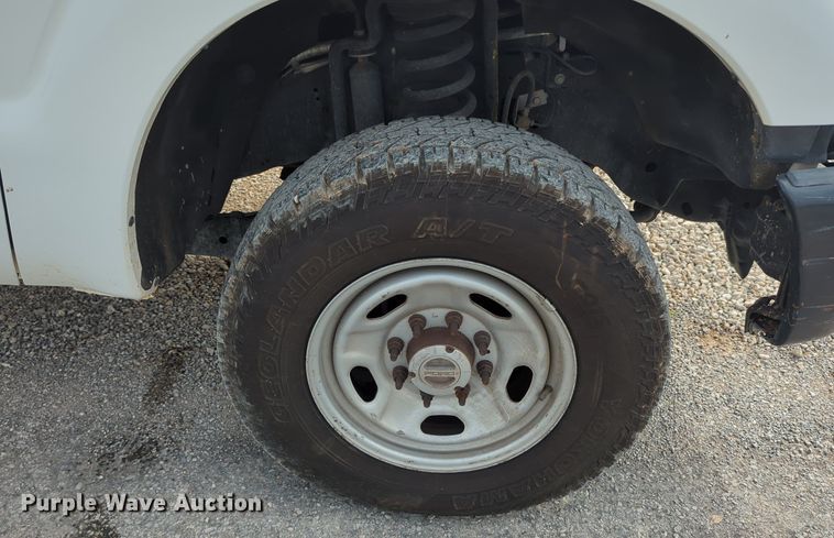 image for item LY9394 2014 Ford F250 Super Duty XL  pickup truck