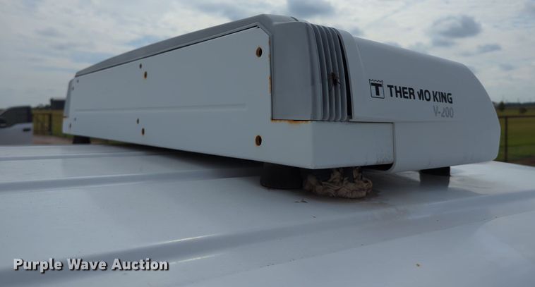 image for item LY9396 2006 Ford E350 Super Duty  refrigerated van