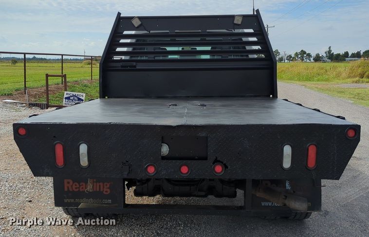 image for item LY9400 2012 Ford F550 Super Duty  Crew Cab flatbed truck