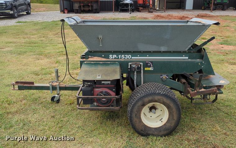 image for item LY9401 Turfco SP-1530  top dresser