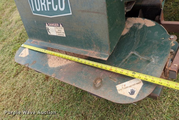image for item LY9401 Turfco SP-1530  top dresser