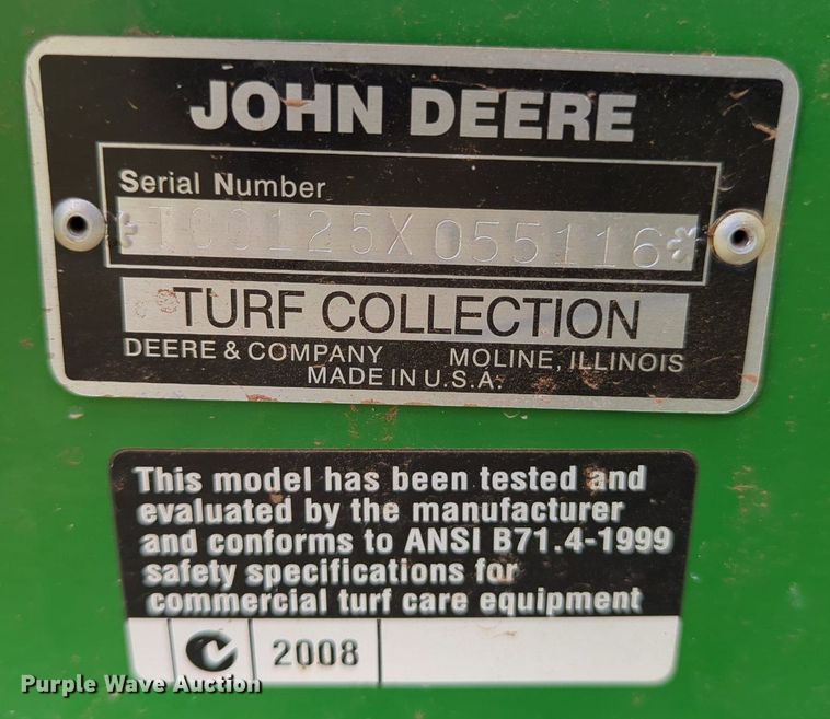 image for item LY9402 John Deere TC125  turf collector