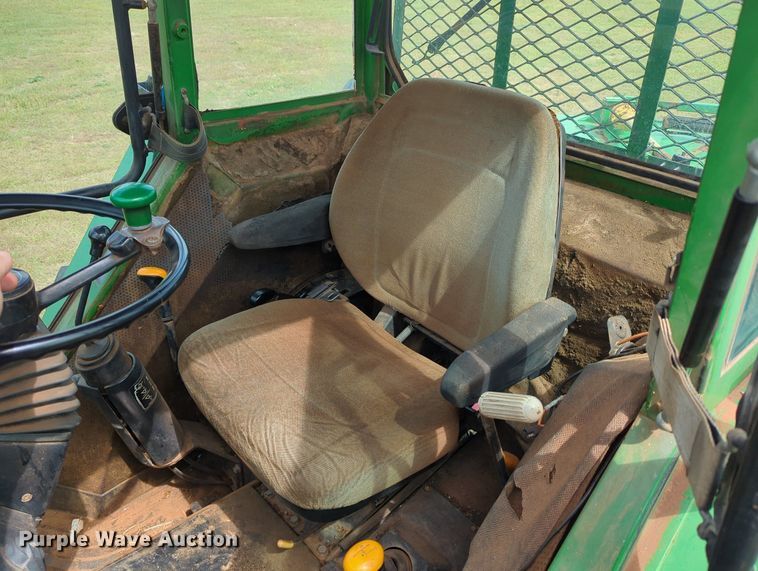 image for item LY9404 1998 John Deere 5510  MFWD tractor