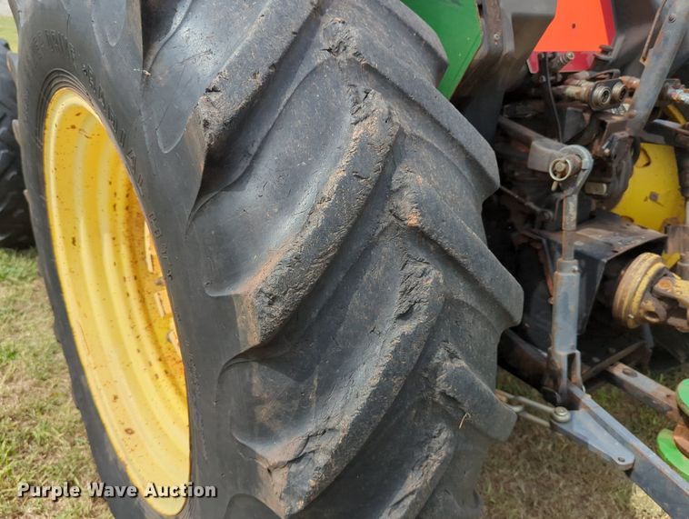 image for item LY9404 1998 John Deere 5510  MFWD tractor