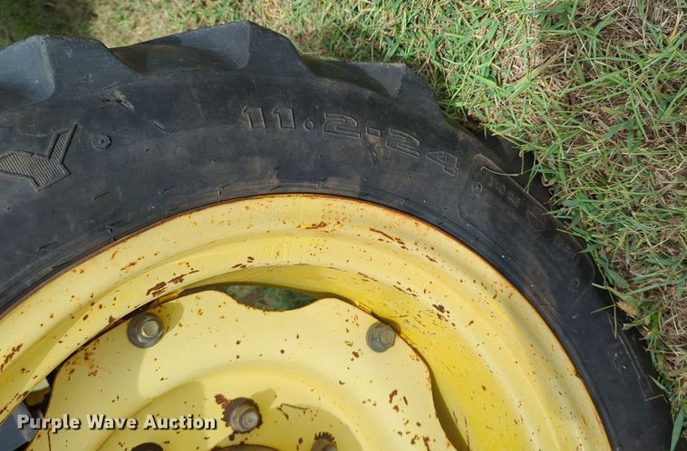 image for item LY9404 1998 John Deere 5510  MFWD tractor