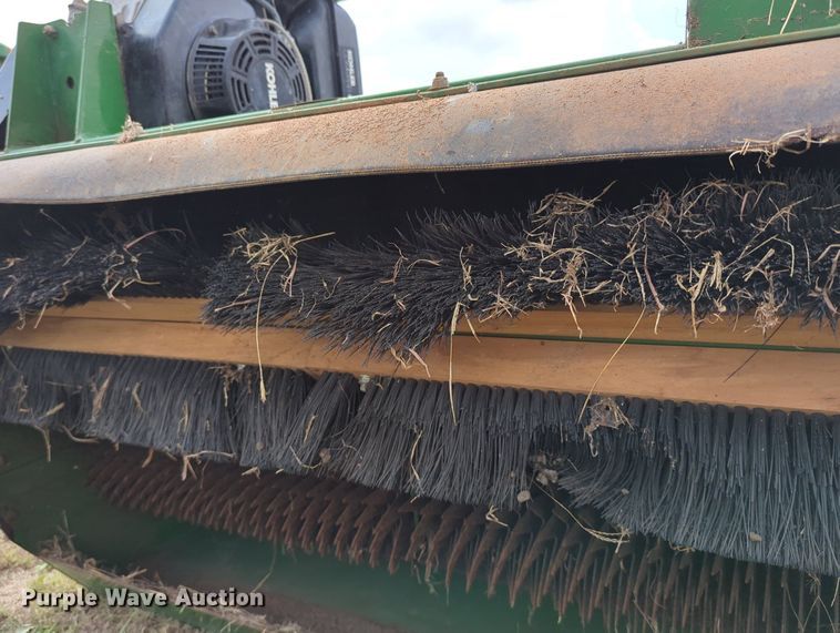 image for item LY9406 John Deere CP48  core pulverizer