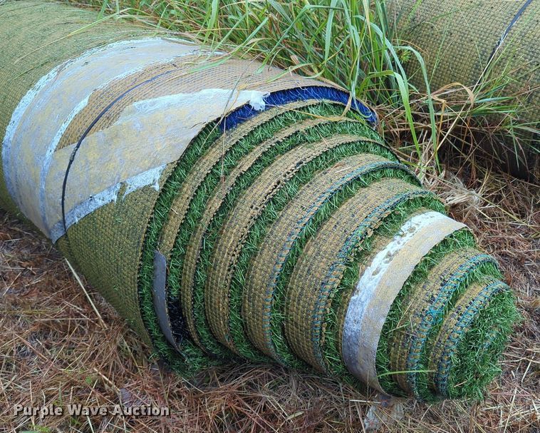 image for item LY9407 (7) rolls of artificial turf