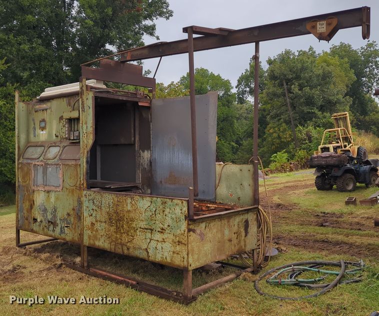 image for item LY9408 Wheelabrator Liquamatte  media sand blasting cabinet