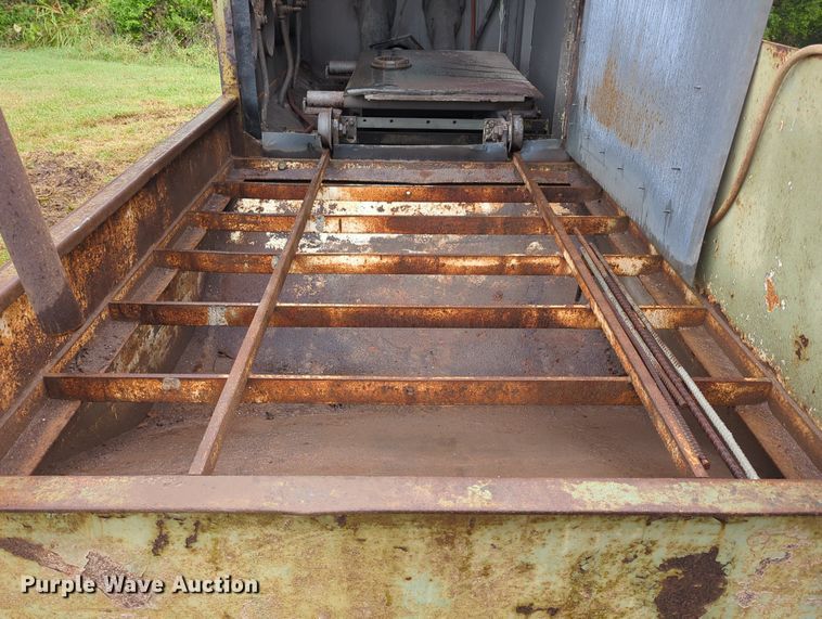 image for item LY9408 Wheelabrator Liquamatte  media sand blasting cabinet