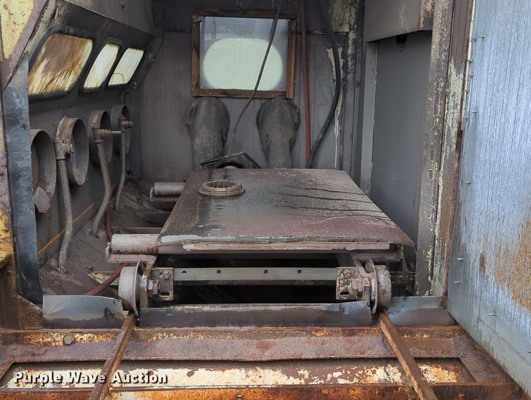 image for item LY9408 Wheelabrator Liquamatte  media sand blasting cabinet