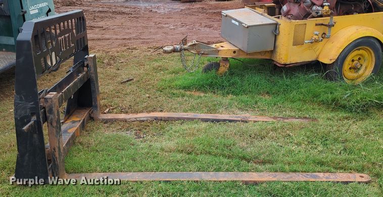 image for item LY9414 MTL  skid steer forks