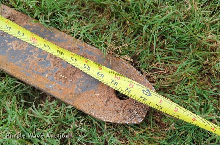 image for item LY9414 MTL  skid steer forks