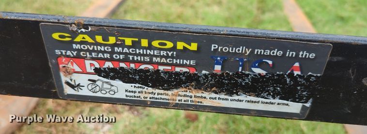 image for item LY9414 MTL  skid steer forks