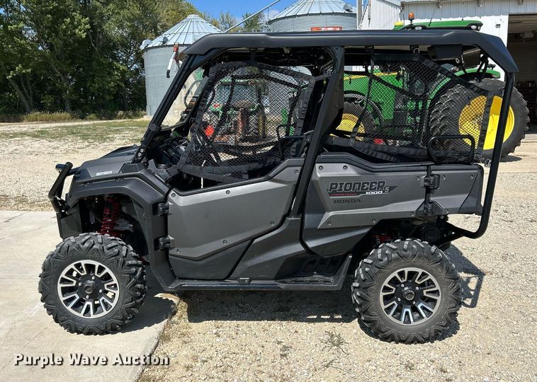 image for item MD9020 2017 Honda Pioneer 1000-5  utility vehicle