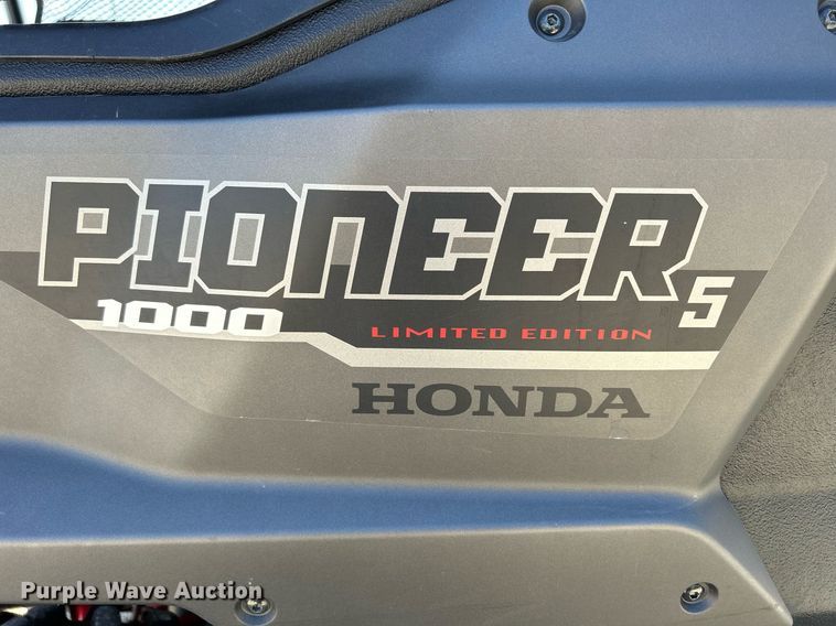 image for item MD9020 2017 Honda Pioneer 1000-5  utility vehicle