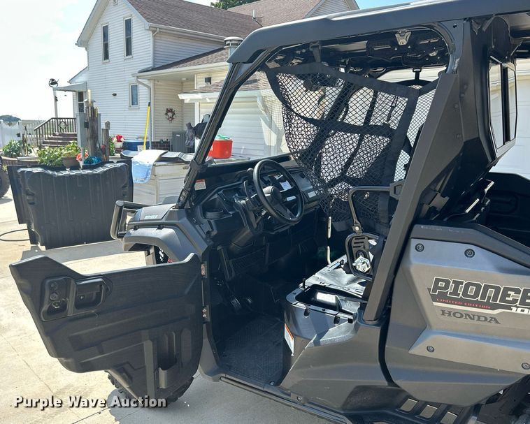 image for item MD9020 2017 Honda Pioneer 1000-5  utility vehicle