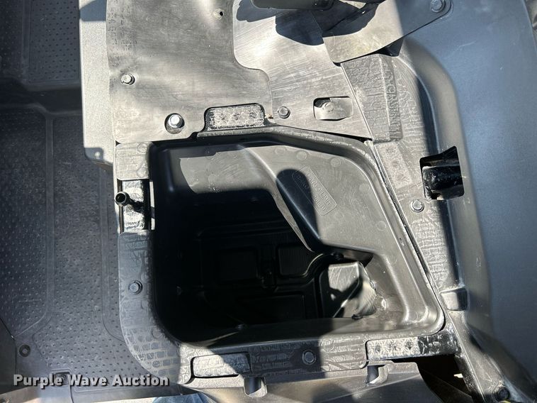 image for item MD9020 2017 Honda Pioneer 1000-5  utility vehicle