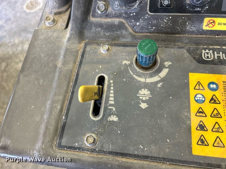 image for item MD9024 2015 Husqvarna FS5000D  concrete saw