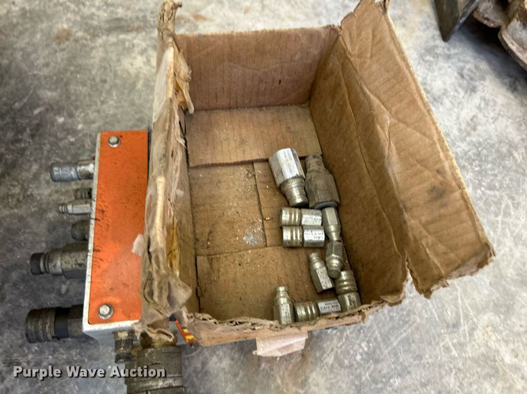 image for item MD9025 Husqvarna CS2512  wire saw