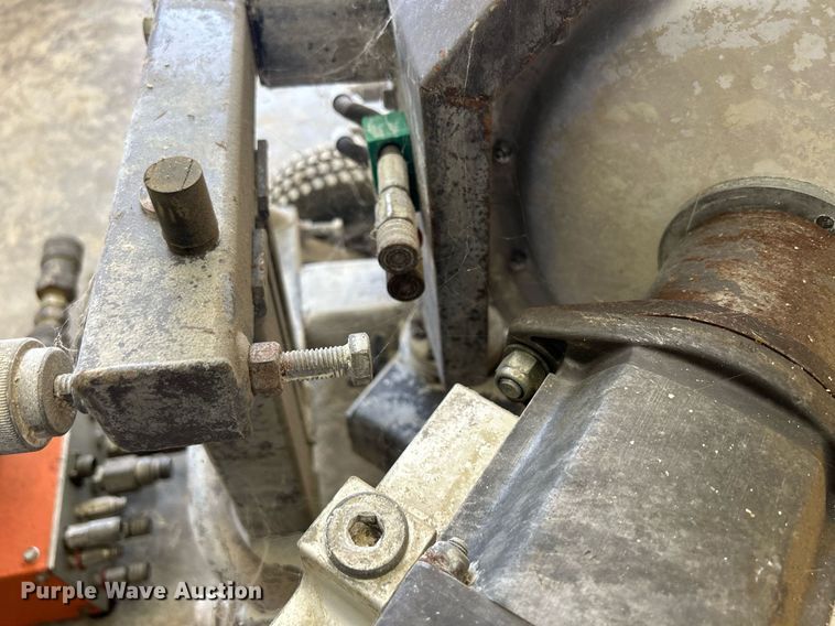 image for item MD9025 Husqvarna CS2512  wire saw