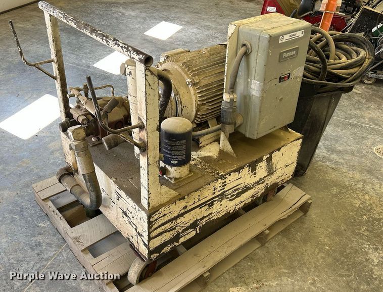 image for item MD9030 Diamond Products CB30E  hydraulic pump