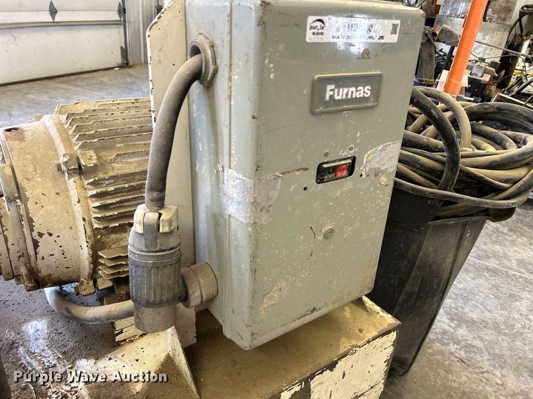 image for item MD9030 Diamond Products CB30E  hydraulic pump