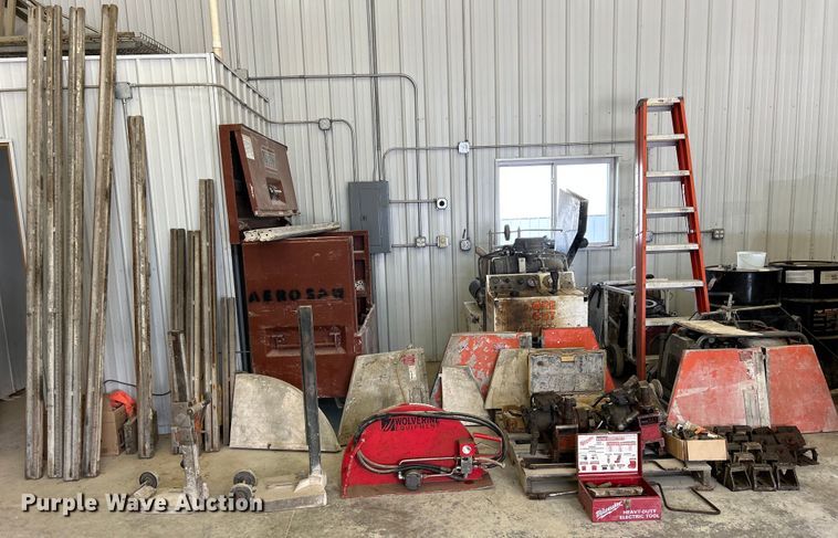 image for item MD9032 Concrete equipment