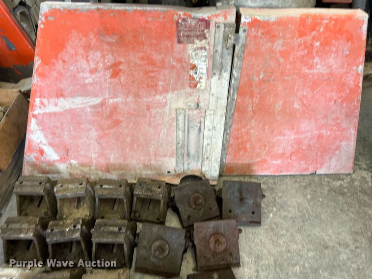 image for item MD9032 Concrete equipment