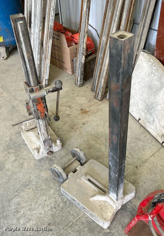 image for item MD9032 Concrete equipment