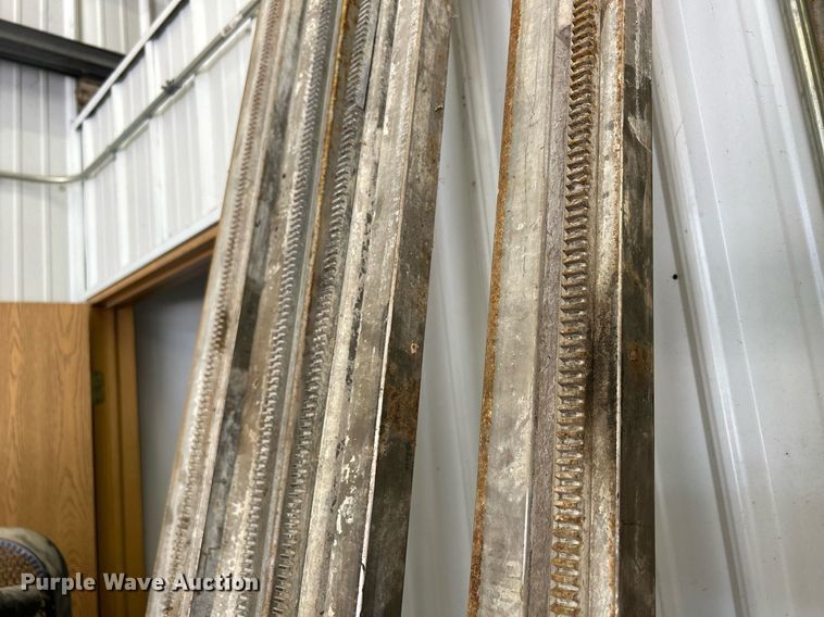 image for item MD9032 Concrete equipment