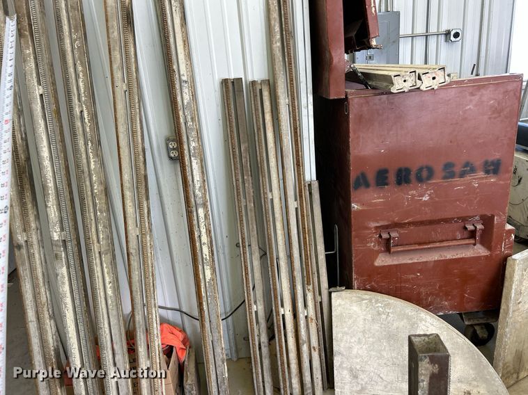 image for item MD9032 Concrete equipment