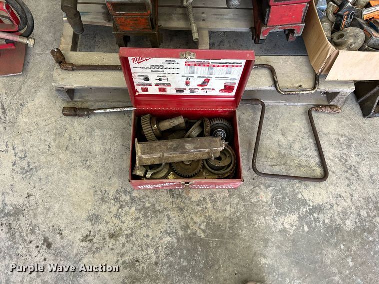 image for item MD9032 Concrete equipment