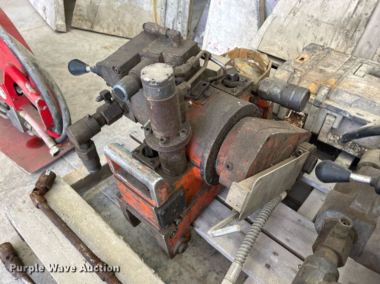 image for item MD9032 Concrete equipment