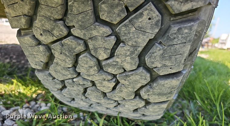 image for item MD9894 2011  Chevrolet Silverado 1500  pickup truck