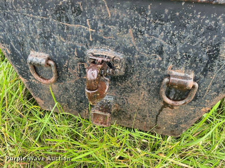 image for item MG9467 1996 Ford F450 Super Duty  flatbed truck