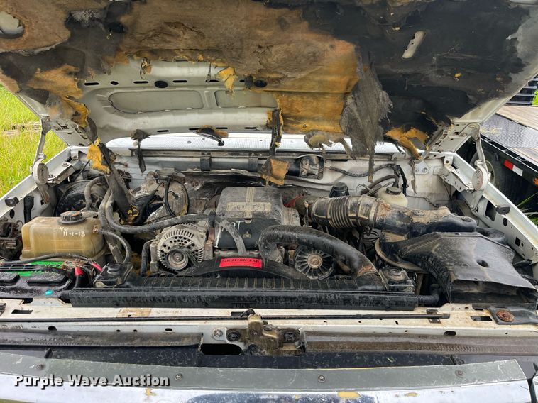 image for item MG9467 1996 Ford F450 Super Duty  flatbed truck