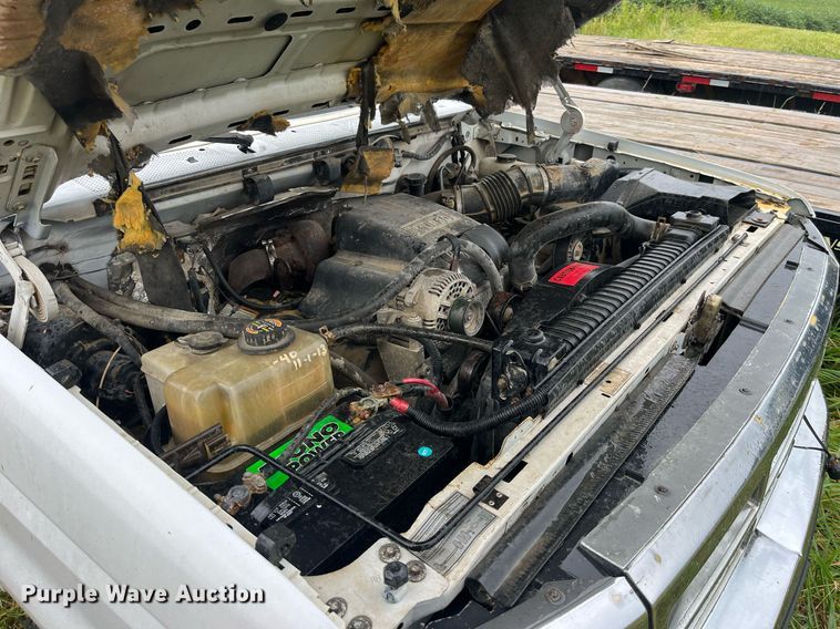 image for item MG9467 1996 Ford F450 Super Duty  flatbed truck