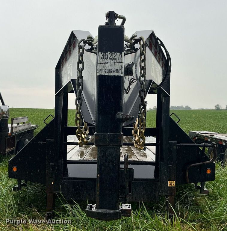 image for item MG9468 2016 Big Tex 22GN-20BK+5MR equipment trailer